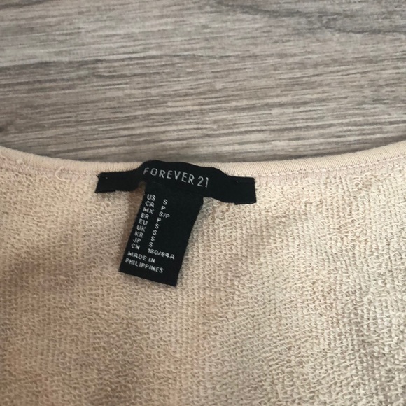 Sold! Forever 21 dress with pockets - Picture 3 of 5